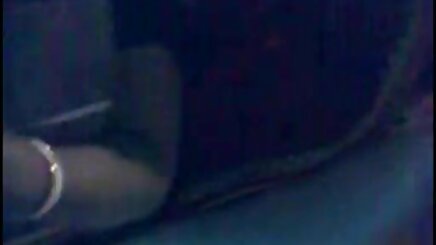 Ofiste ıslak rüyalar. seks porno oral
